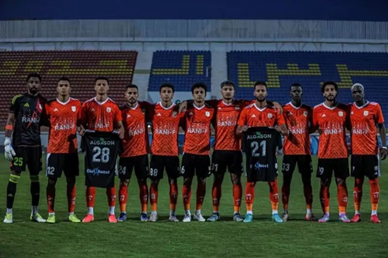 استخدام تقنية الفيديو يتسبب في طرد حارس فاركو خلال مواجهة الأهلي بالدوري