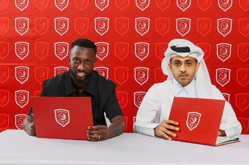 الدحيل القطري يعلن رسمياً عن ضم مدافع ريال بيتيس
