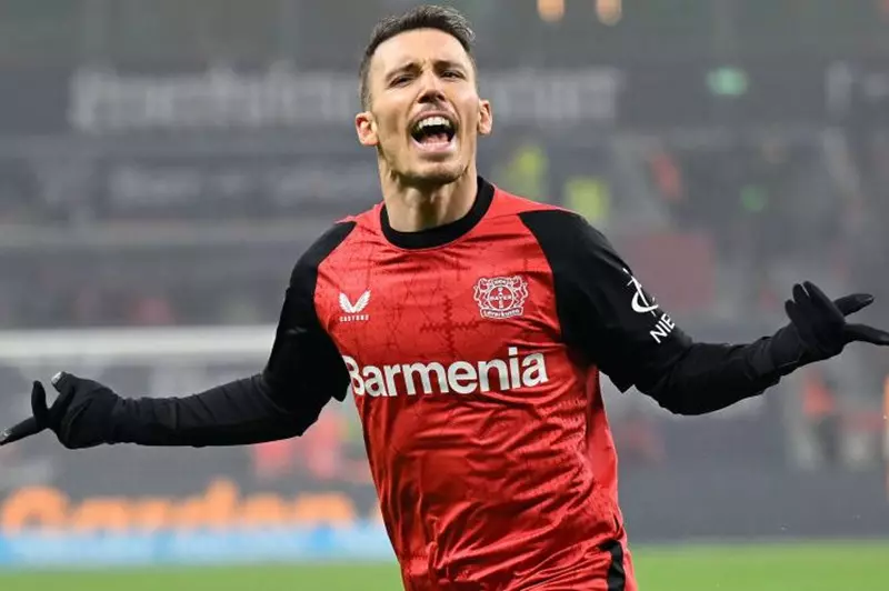 برشلونة يضع عينه على جريمالدو لتعزيز الجبهة اليسرى تحت أنظار مدريد
