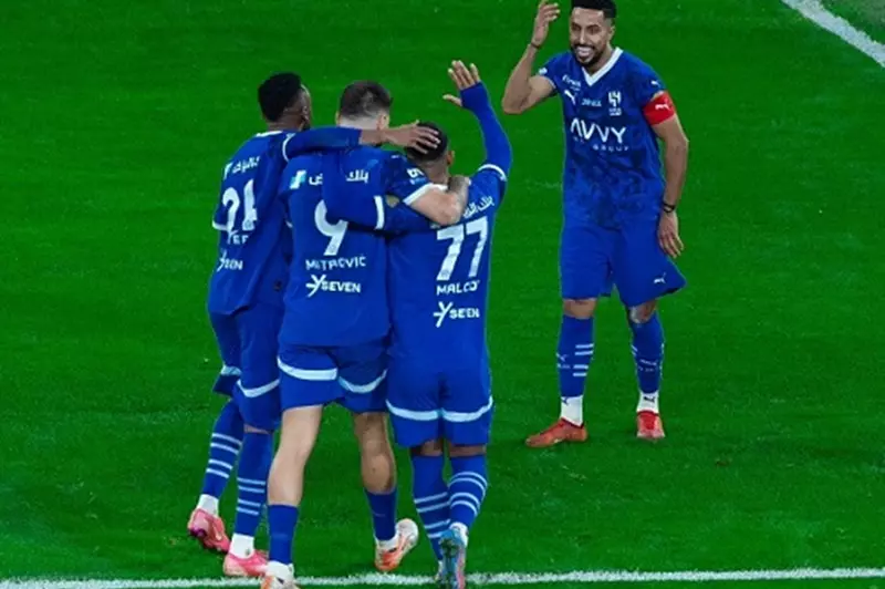 بعثة نادي الهلال السعودي تغادر إلى الولايات المتحدة الأمريكية يوم الجمعة