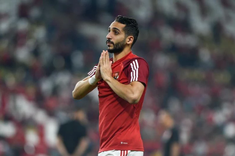 كريم فؤاد يكشف: تألق الأهلي في الدوري بعد مواجهة بيراميدز وميسي 'أسطورة الكرة'